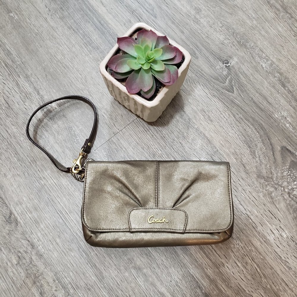 Coach Genuine Leather Wristlet Pewter Colour